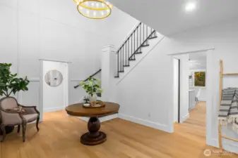 Welcome Home to stunning grand entry!