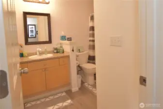 Main Bathroom