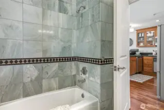 Main Level-Full Bath