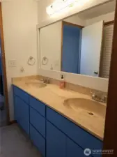 Master Full Bath