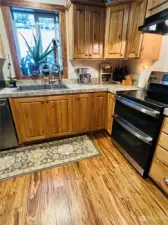 Cooks Kitchen, Custom Flooring, Appliances