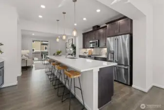 Open layout connecting the kitchen and dining area
