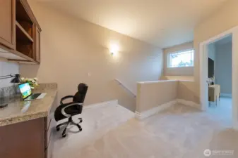 This photo has been virtually staged