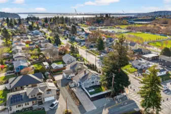 Excelent location, just a short distance from all downtown Anacortes amenities.