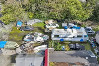 Plenty of Vehicle Storage — Great for Rental Income