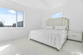 Downstairs primary suit