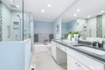 Primary full bathroom that has been remodeled.