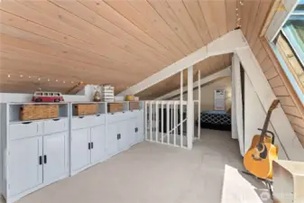 Storage in loft