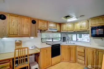 Kitchen and desk area