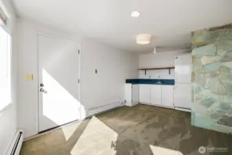 Wet bar