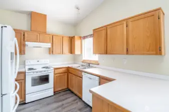Fridge, oven and dishwasher inlcuded.