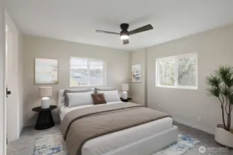 Primary bedroom w/private bath