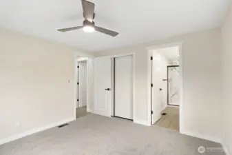 additional view of primary bedroom