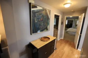 Well appointed apartment is modern and move in ready