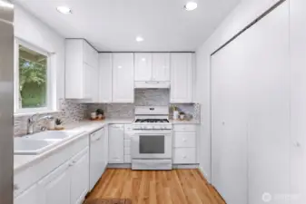 Quartz counters