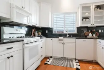 Beautiful white cabinets