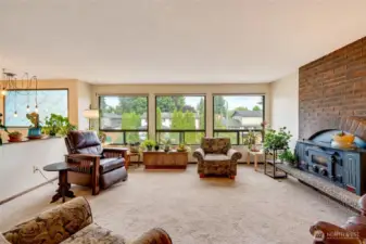 Upstairs living area w/ big windows, great for natural light!