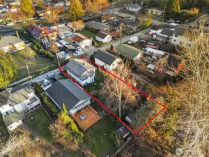 Spacious NR3 zoned lot