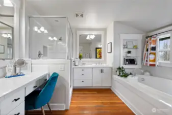 5 pc. en suite is situation just off the primary and could be our favorite place in the house with the sizable jetted tub!