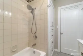 Main floor bathroom