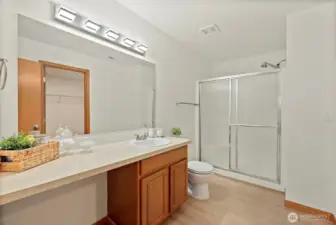 En suite bathroom