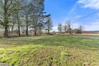 Lot size almost a 1/2 acre