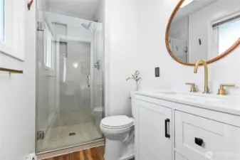 Fully remodeled primary bath
