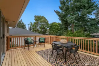 Brand new spacious back deck off kitchen and dining area.