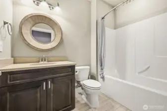 Full bath in the basement