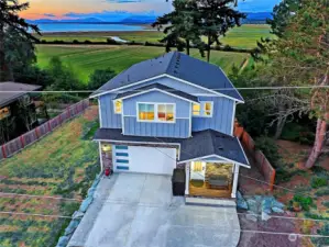 Just Across the Bridge to Camano find an Incredible Bluff VIEW Home~