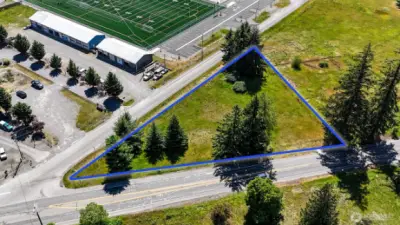 Blue boundary lines are approximate. Buyer to verify to their own satisfaction.