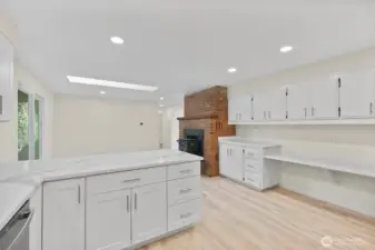 Lots of counter top space here!