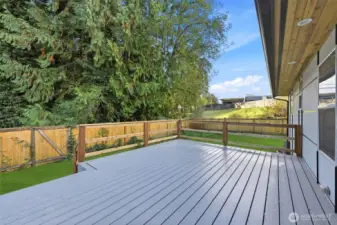 Brand new deck perfect for relaxing outdoors.