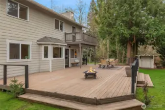 Large Trex Deck and Cable Railings Off Kitchen and Great Room Provide Tremendous Outdoor Living