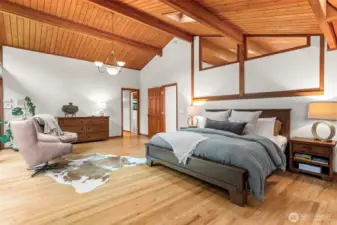 A sophisticated primary sanctuary that captures the very best of Pacific Northwest modernism—bright, airy, and deeply grounded in quality.