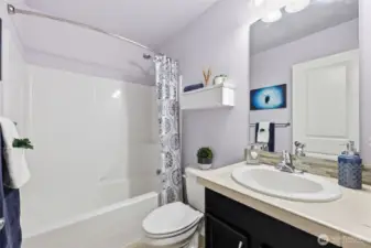 Upper floor full bathroom.