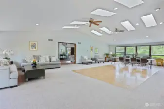 Woodcrest Estates Common Area: Clubhouse with a large meeting room.