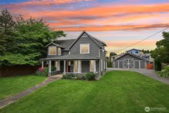 In the Heart of Downtown Monroe – the PERFECT Opportunity