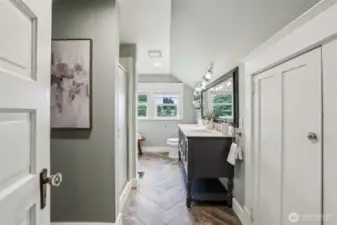 Upstairs bathroom – herringbone tile floors