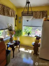 Kitchen Breakfast nook