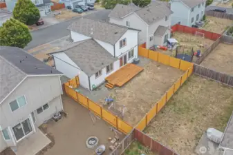 New wood fence