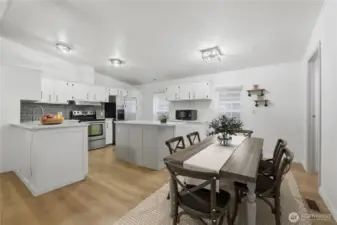 Dining Room Virtually Staged