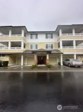 Small groupings of condo's make it very stylish!