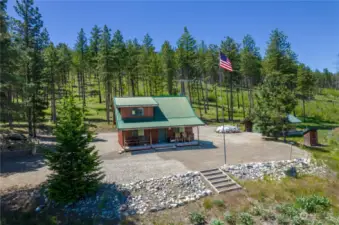 American Beauty is yours on this 20 Acre view property. 1 Bed 1 Bath recreation cabin is an outstanding peace and quiet setting in the Methow Valley, Washington. Off-grid living offers alternative energy for your creature comforts that your friends & guests will appreciate. Propane lights, appliances, heat and hot water systems.