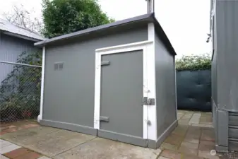 Detached Shed