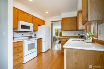 Quartz countertops, lots of cabinets, newer appliances