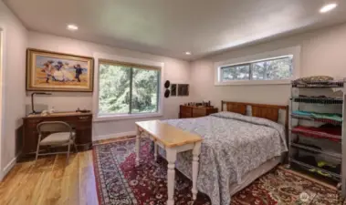 Primary suite