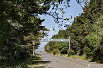 Just blocks from 999 41st Lane Seaview WA