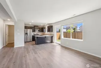 Kitchen with eating bar