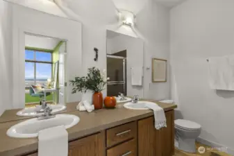 3rd floor_primary ensuite